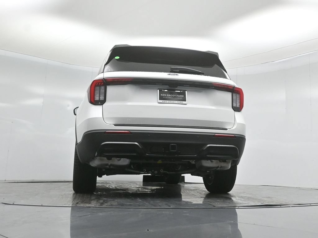 New 2026 Ford Explorer ST-Line w/ ST-Line Street Pack RWD image 50