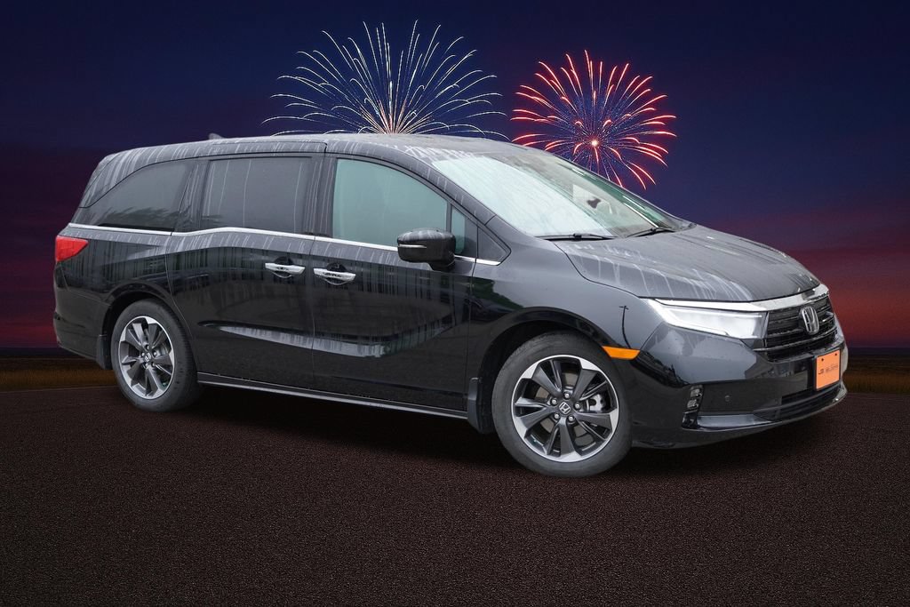 Used 2024 Honda Odyssey Elite image 2