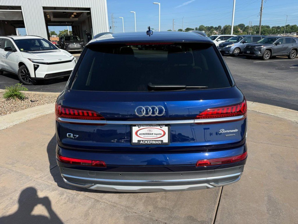 Used 2022 Audi Q7 3.0T Premium Plus AWD/4WD image 8