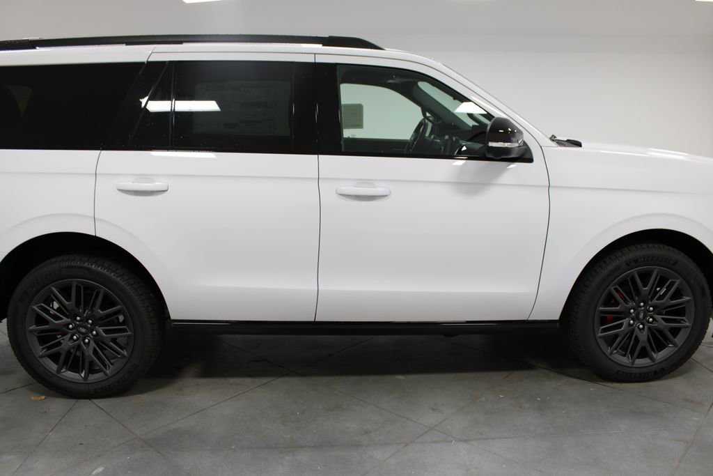 New 2025 Ford Expedition Platinum w/ Stealth Performance Package image 10