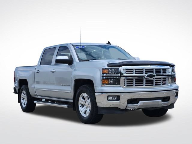 Used 2015 Chevrolet Silverado 1500 LTZ Z71 w/ LTZ Plus Package AWD/4WD image 3