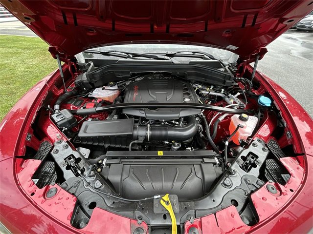 New 2025 Alfa Romeo Stelvio Sprint image 10
