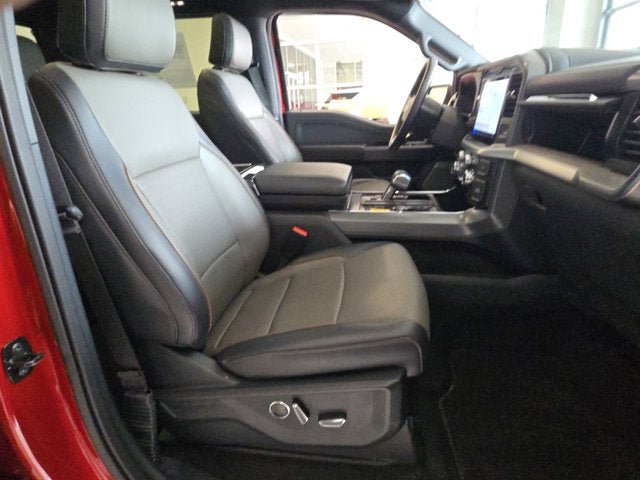 Used 2022 Ford Explorer Platinum w/ Equipment Group 601A AWD/4WD image 4