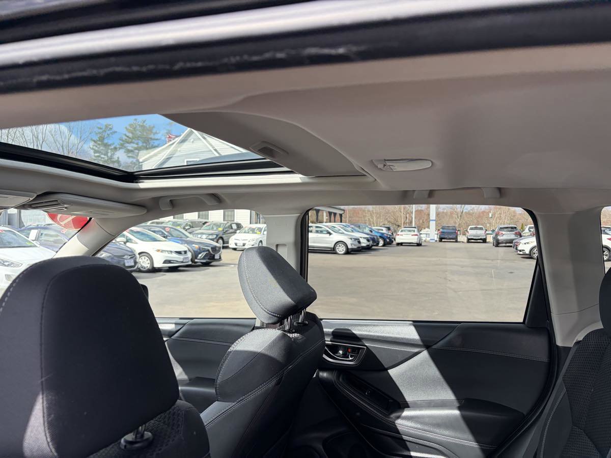 Used 2019 Subaru Forester Premium AWD/4WD image 20