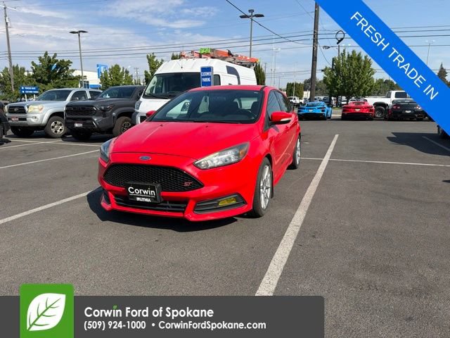 Used 2017 Ford Focus ST FWD image 1