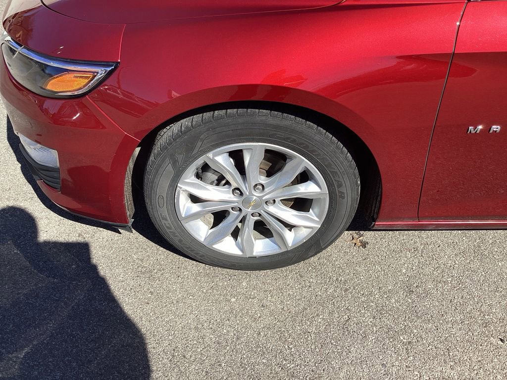 Used 2020 Chevrolet Malibu LT image 28