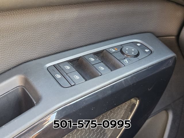 Used 2025 Nissan Pathfinder SV FWD image 31