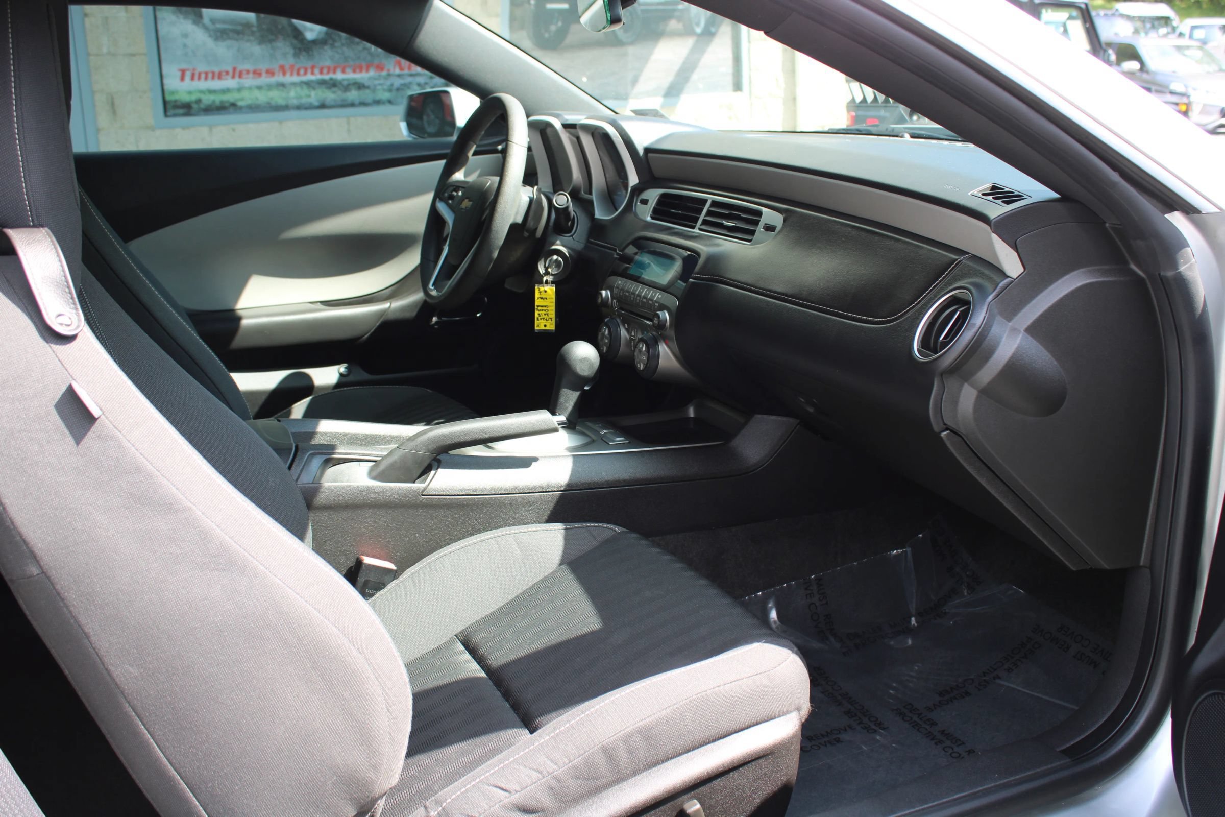 Used 2015 Chevrolet Camaro LS RWD image 8