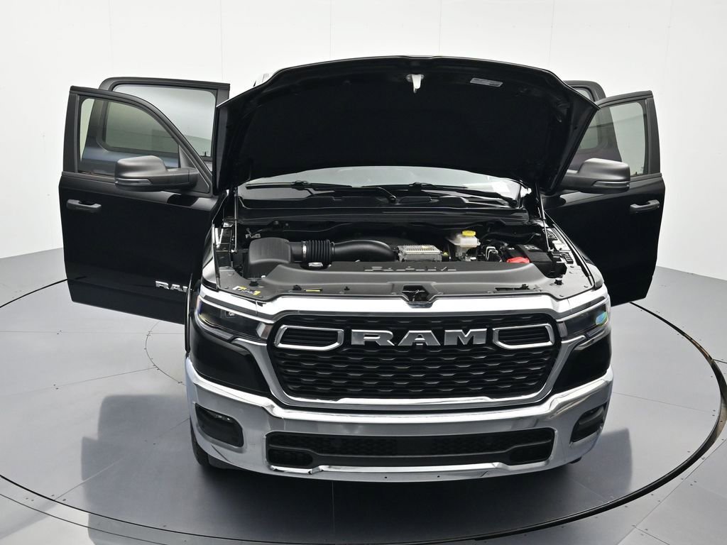 New 2026 RAM 1500 4x4 Crew Cab image 44
