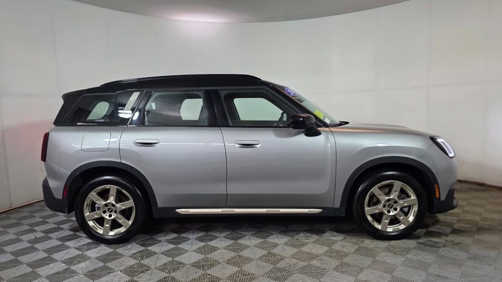 Used 2025 MINI Cooper Countryman S image 8