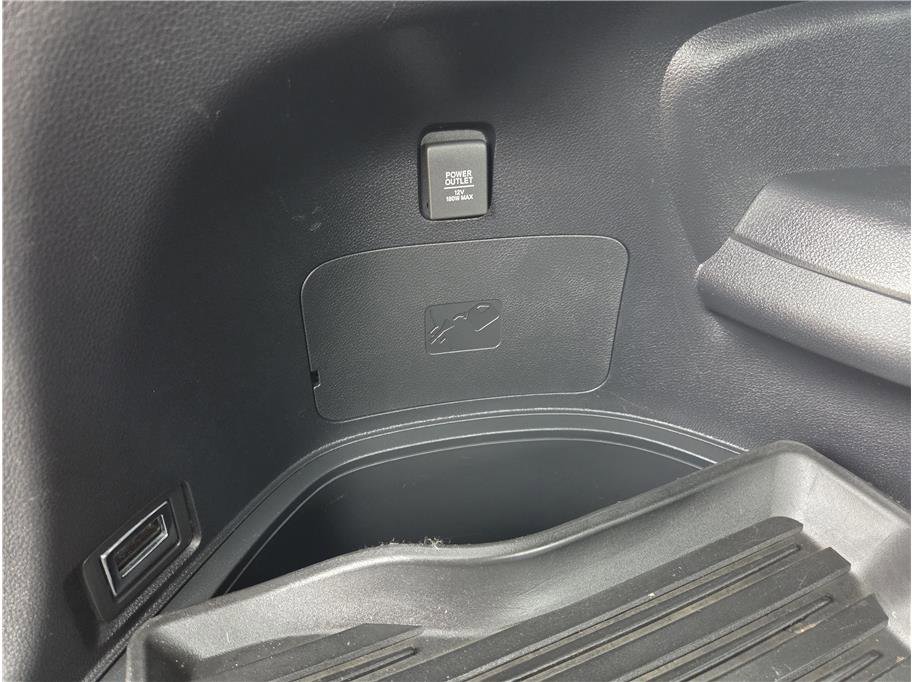 Used 2020 Honda Pilot Black Edition image 37