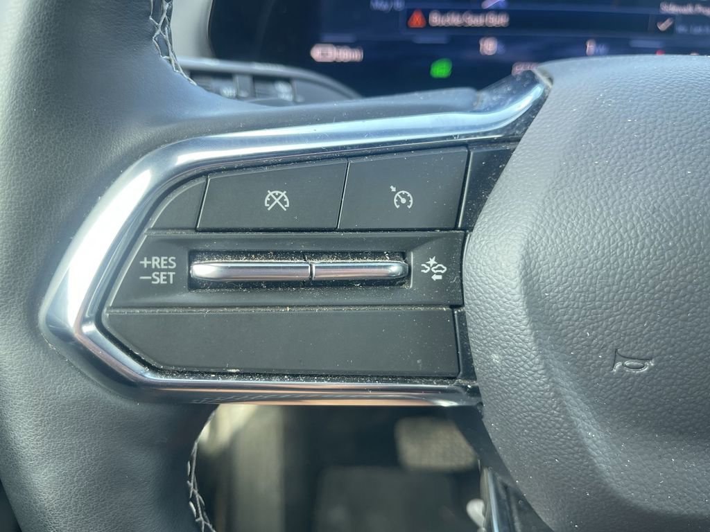 Used 2024 Chevrolet Equinox EV LT AWD/4WD image 10
