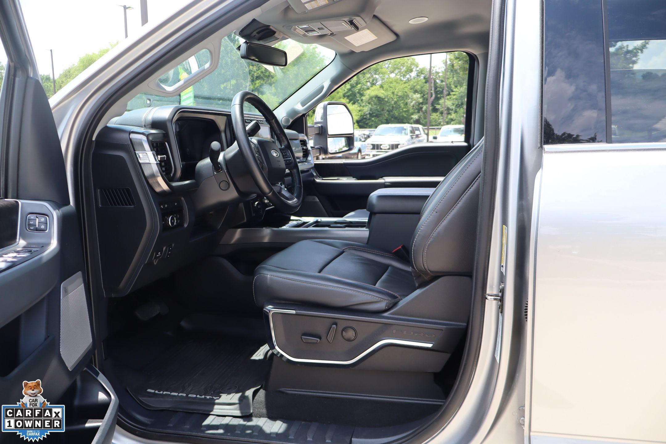 Certified 2024 Ford F350 Lariat w/ Lariat Ultimate Package AWD/4WD image 24