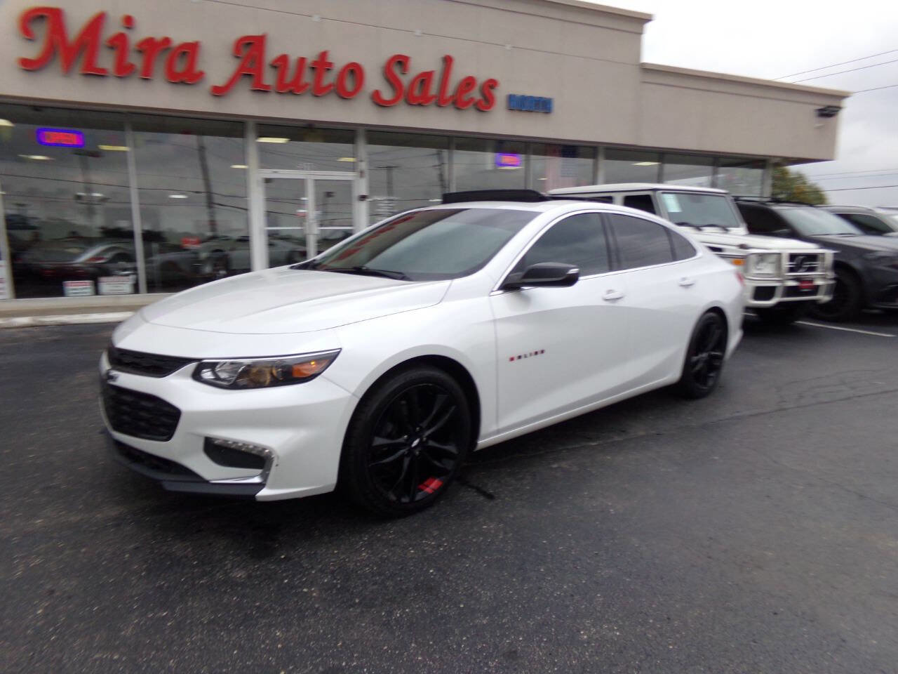 Used 2018 Chevrolet Malibu LT w/ Redline Edition image 44