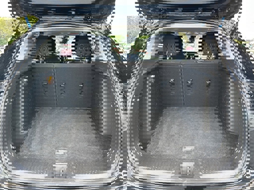 Used 2024 Chevrolet Trax LS image 16