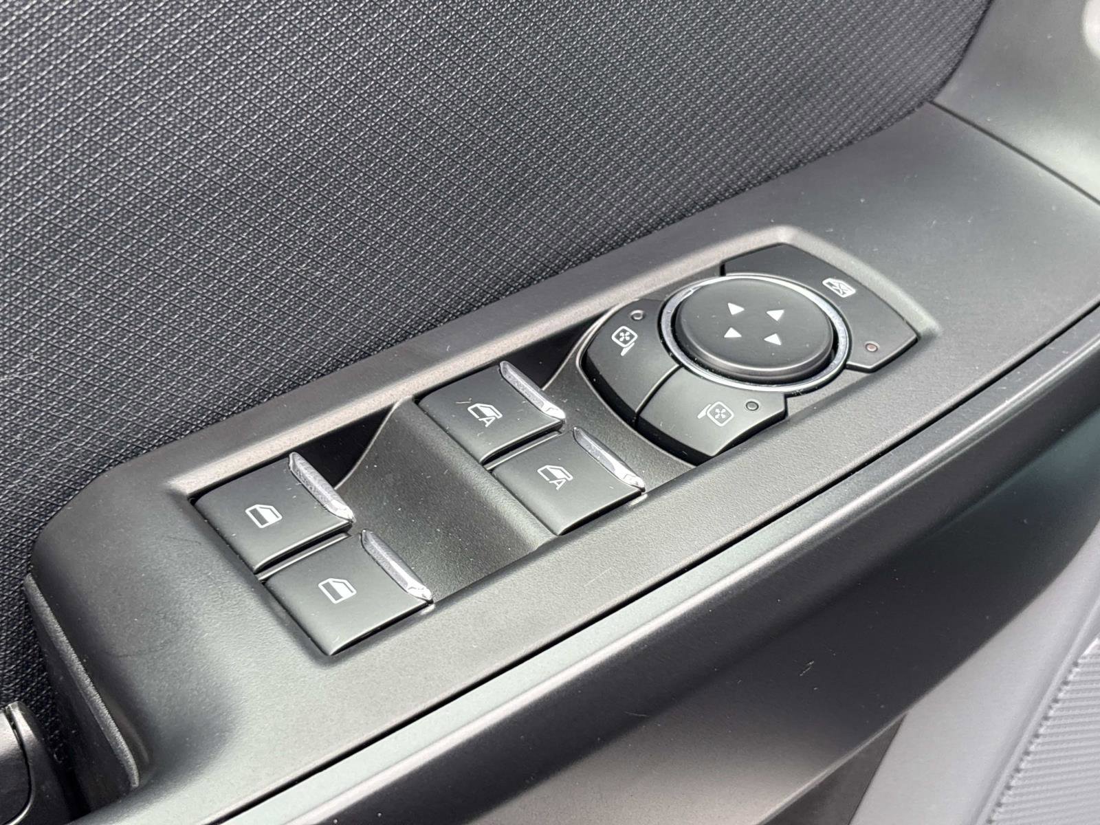 Used 2022 Ford F150 Lightning Pro image 14