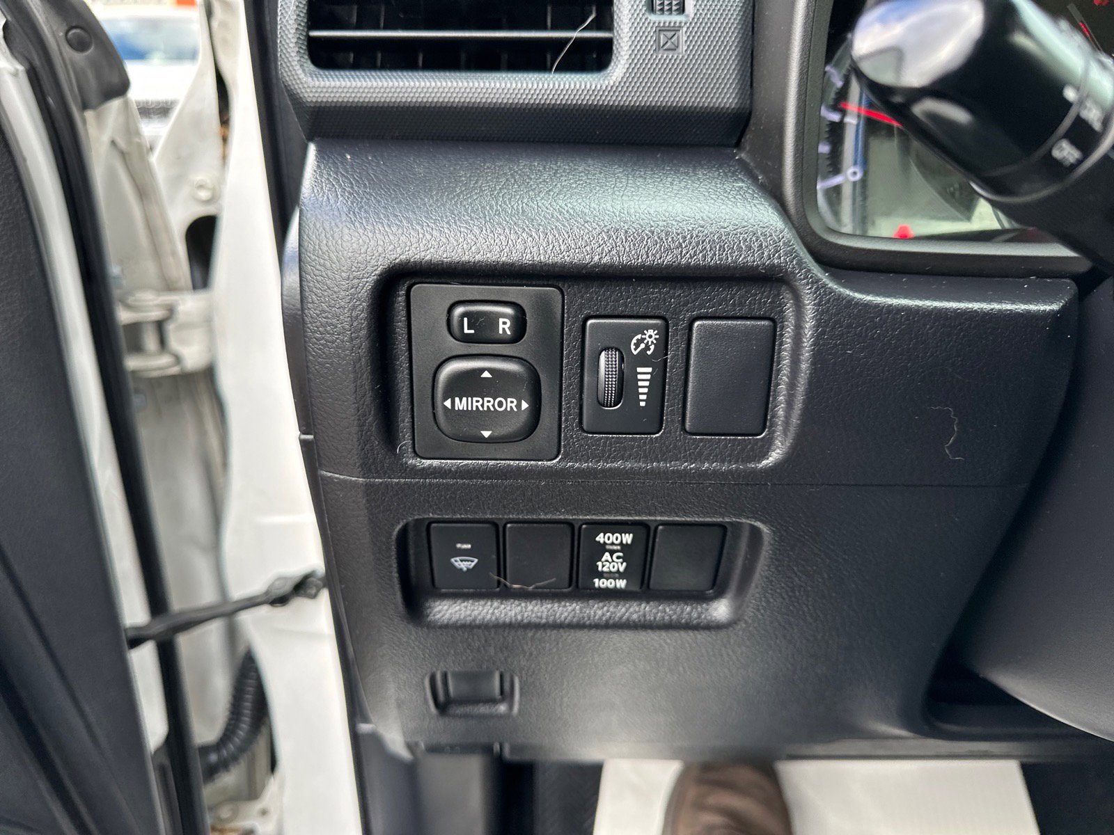 Used 2016 Toyota 4Runner SR5 image 23