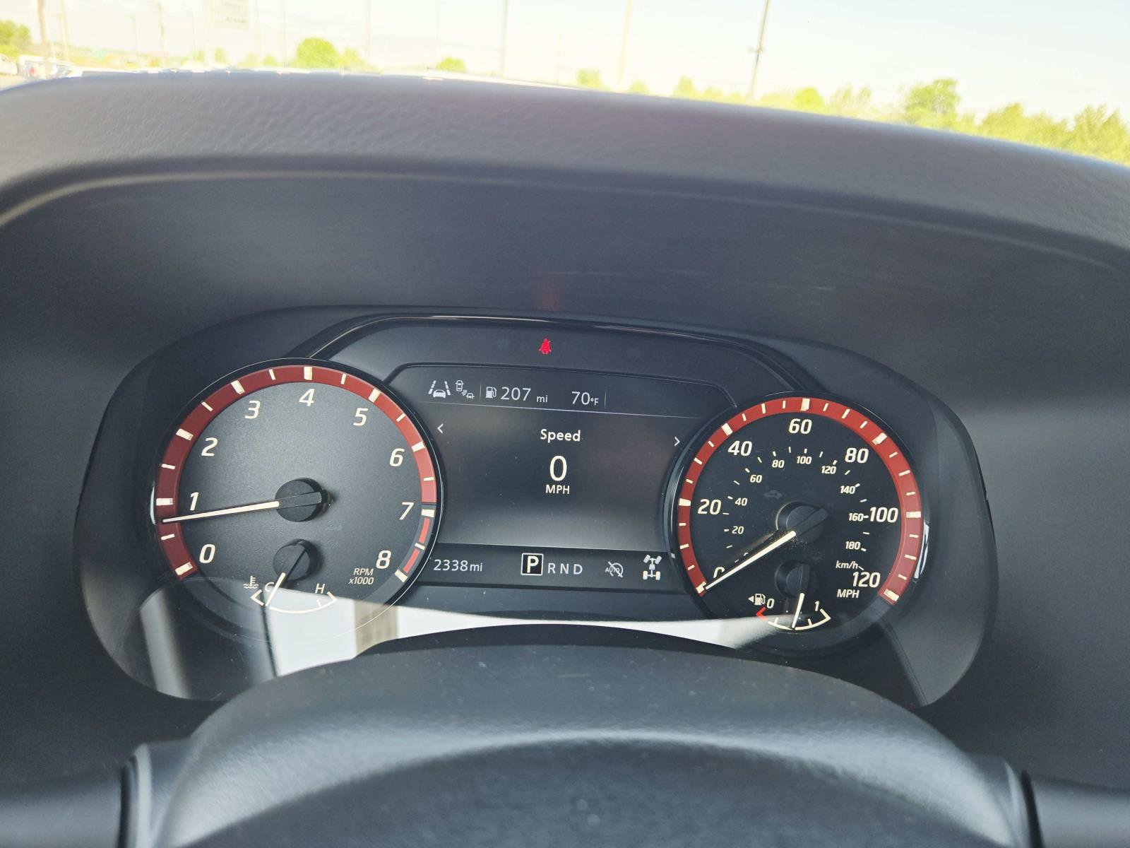 Used 2025 Nissan Frontier PRO-4X w/ Pro Convenience Package AWD/4WD image 26