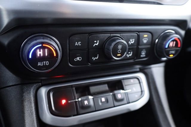 Certified 2023 GMC Acadia SLE w/ Driver Convenience Package image 32