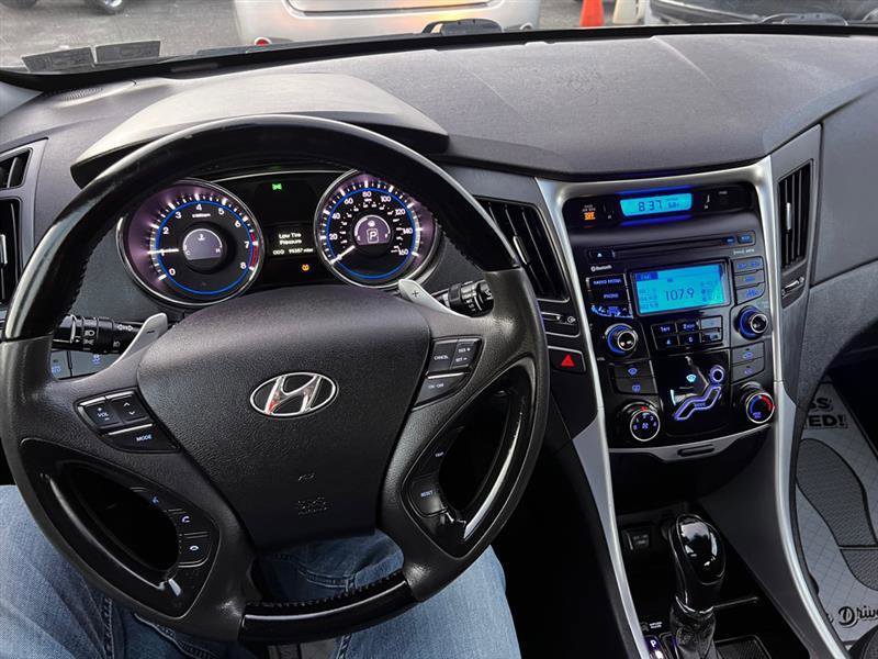 Used 2013 Hyundai Sonata SE image 14