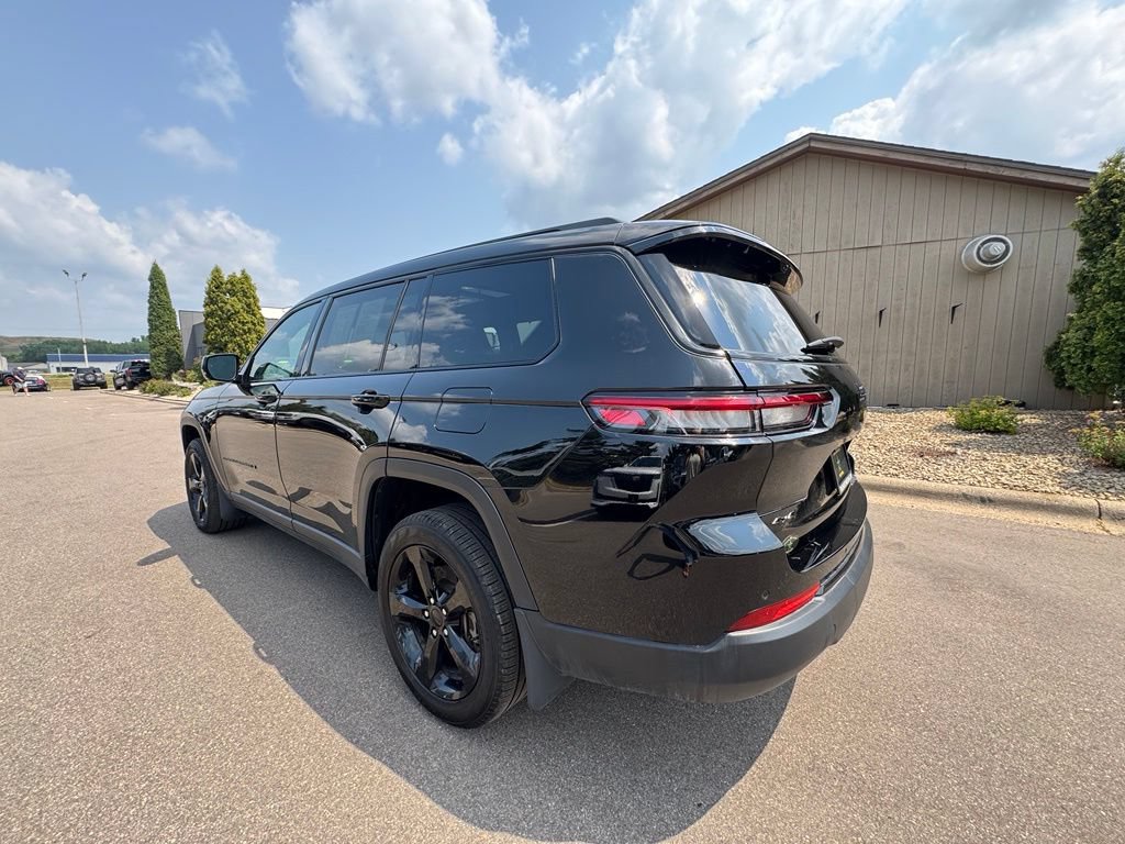 Used 2024 Jeep Grand Cherokee L Limited w/ Luxury Tech Group II AWD/4WD image 11