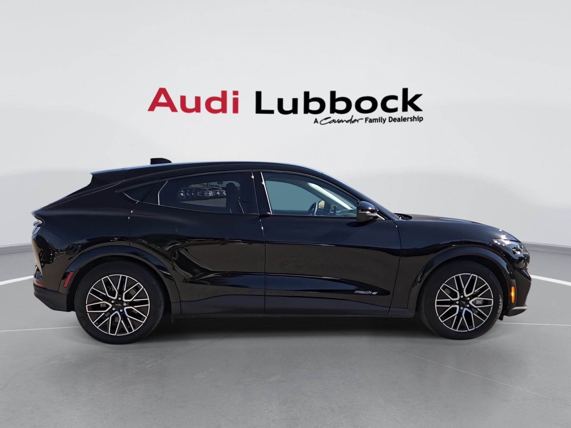 Used 2025 Ford Mustang Mach-E Premium RWD image 9
