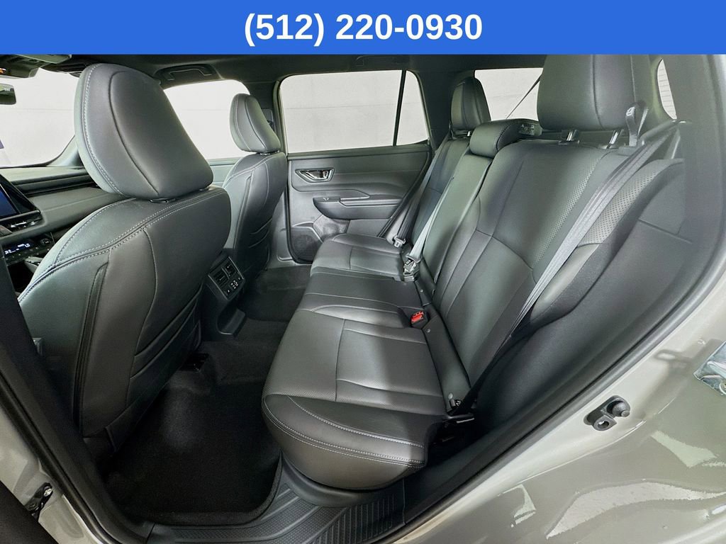 Used 2026 Subaru Outback Touring image 29