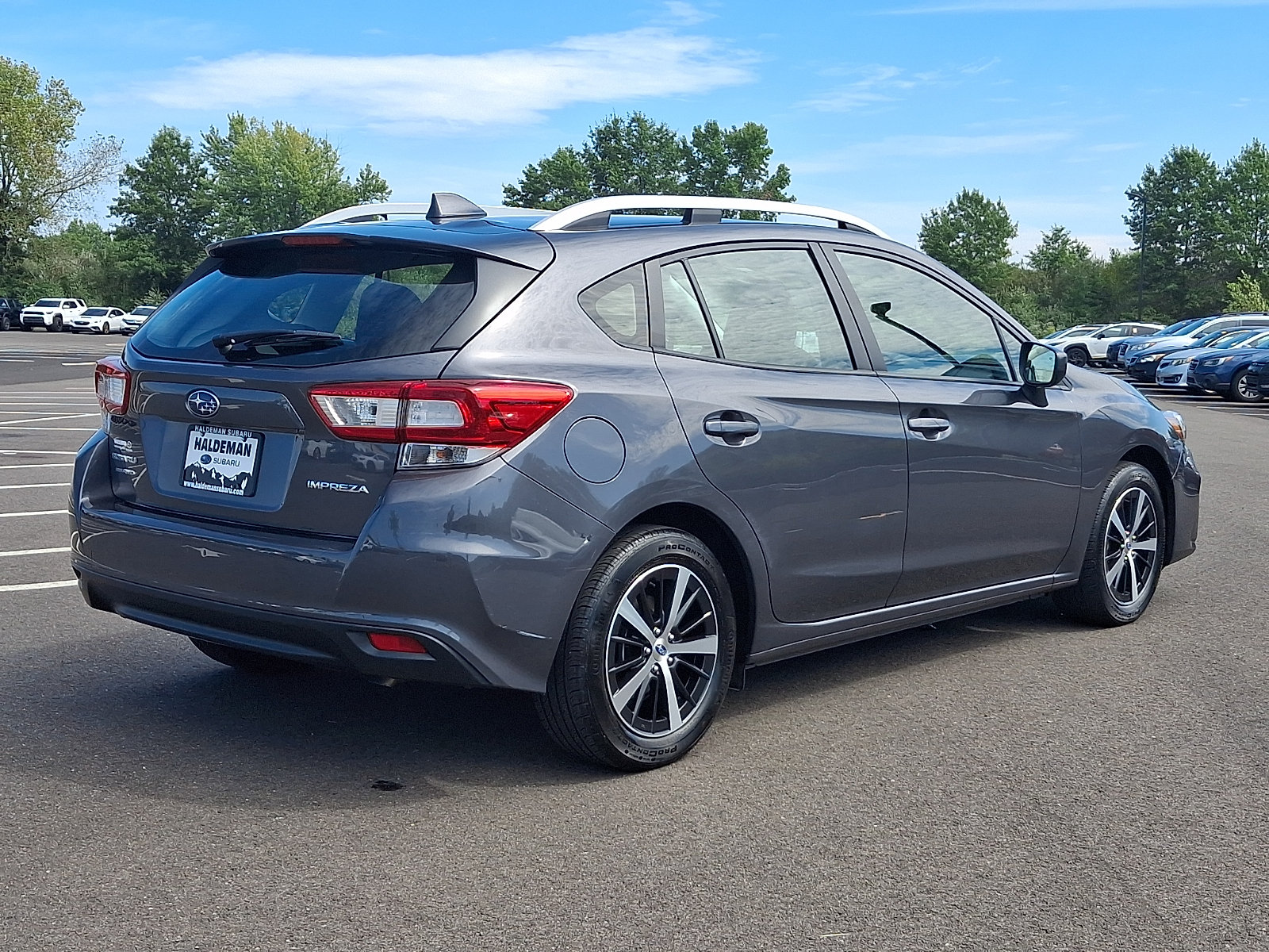 Used 2019 Subaru Impreza 2.0i Premium w/ Eyesight & BSD/Rcta & SRF AWD/4WD image 7