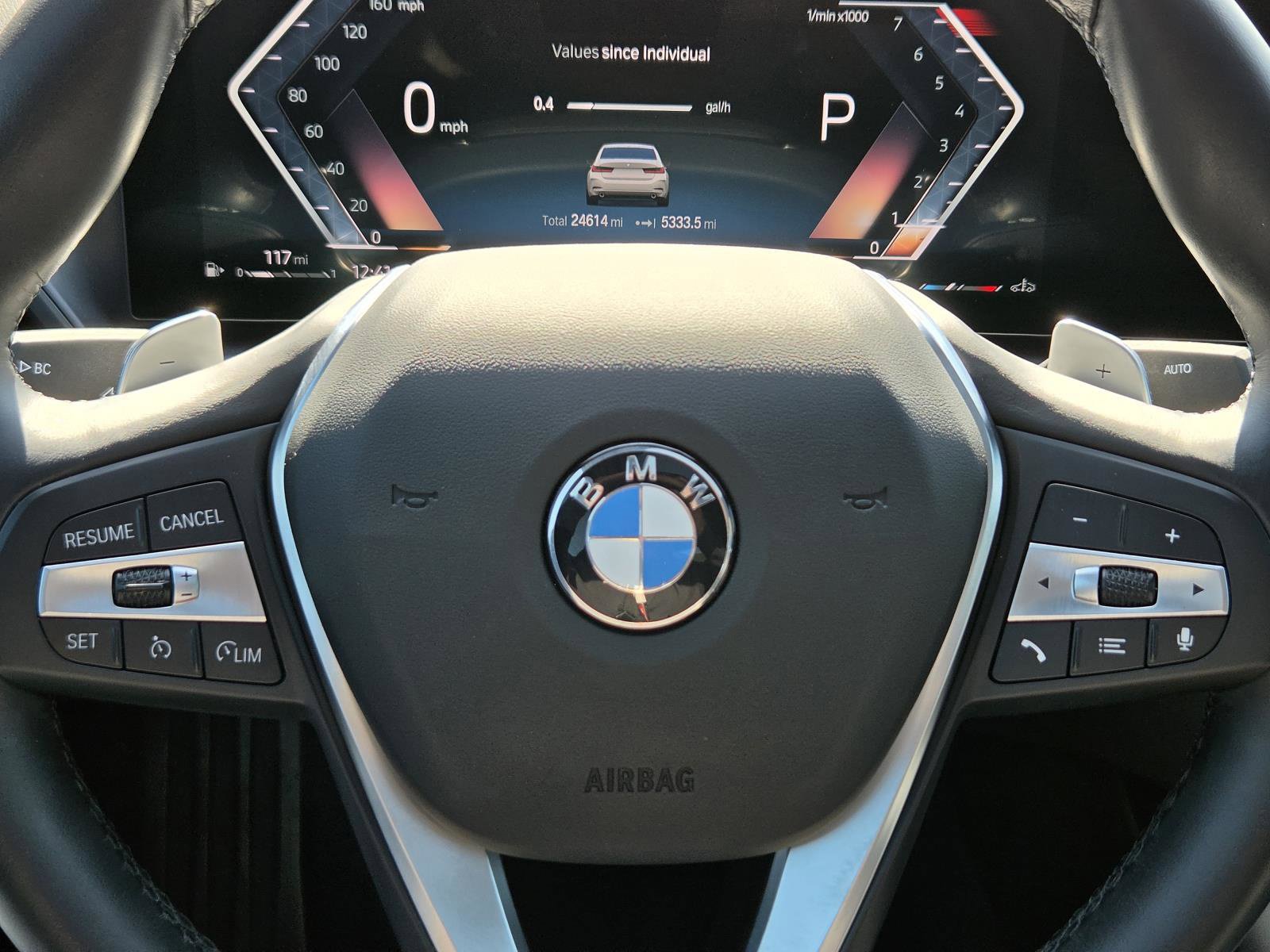 Used 2024 BMW 330i Sedan w/ Convenience Package RWD image 29