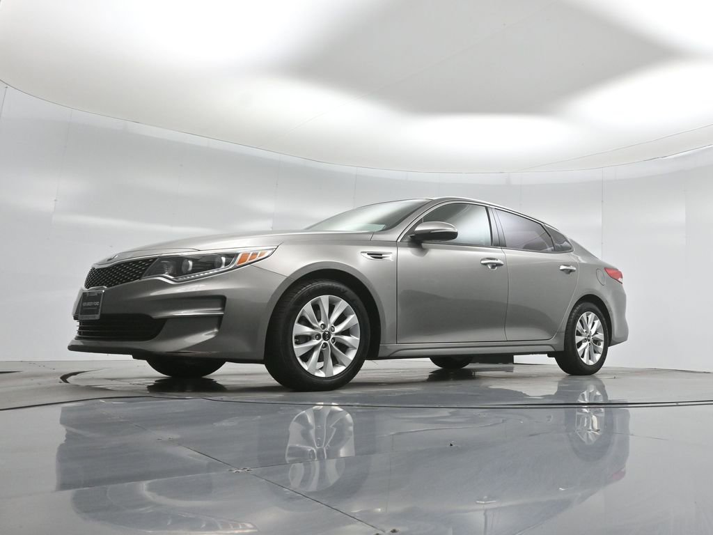Used 2016 Kia Optima EX w/ Premium Package image 44
