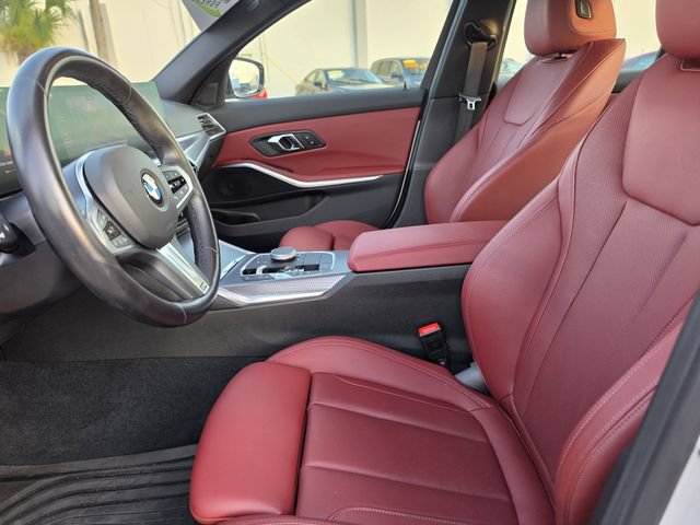 Used 2024 BMW 330i xDrive Sedan w/ M Sport Package AWD/4WD image 16