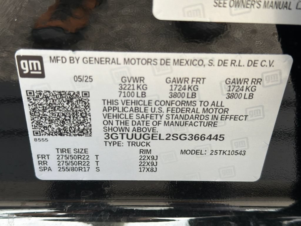 Used 2025 GMC Sierra 1500 Denali w/ Denali Reserve Package AWD/4WD image 30