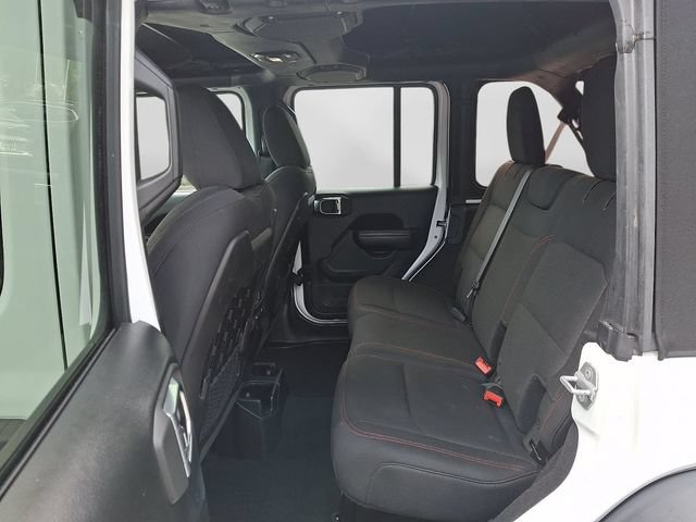 Used 2018 Jeep Wrangler Unlimited Rubicon AWD/4WD image 12