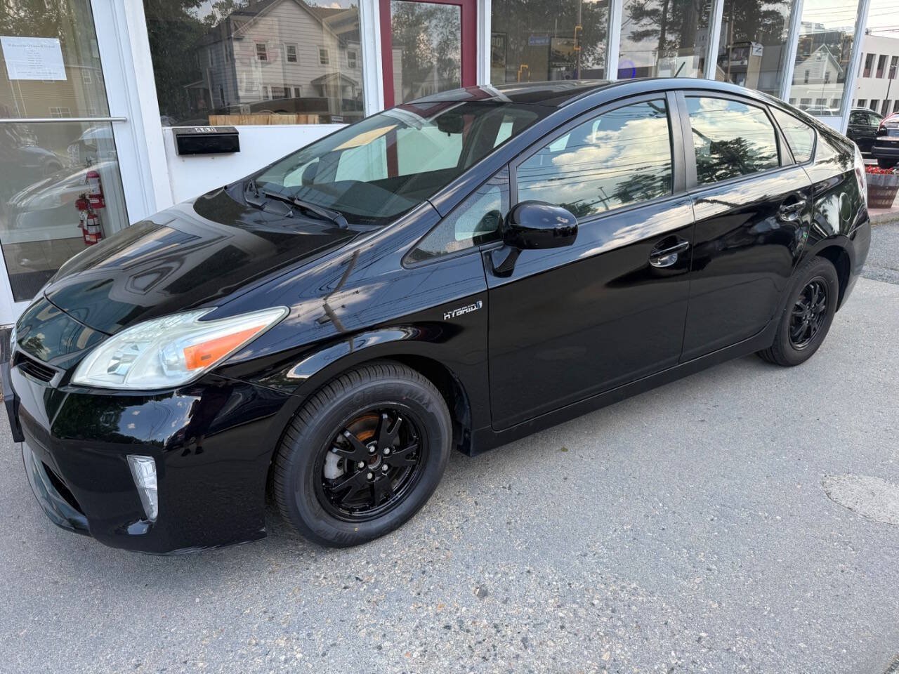 Used 2013 Toyota Prius Two FWD image 29