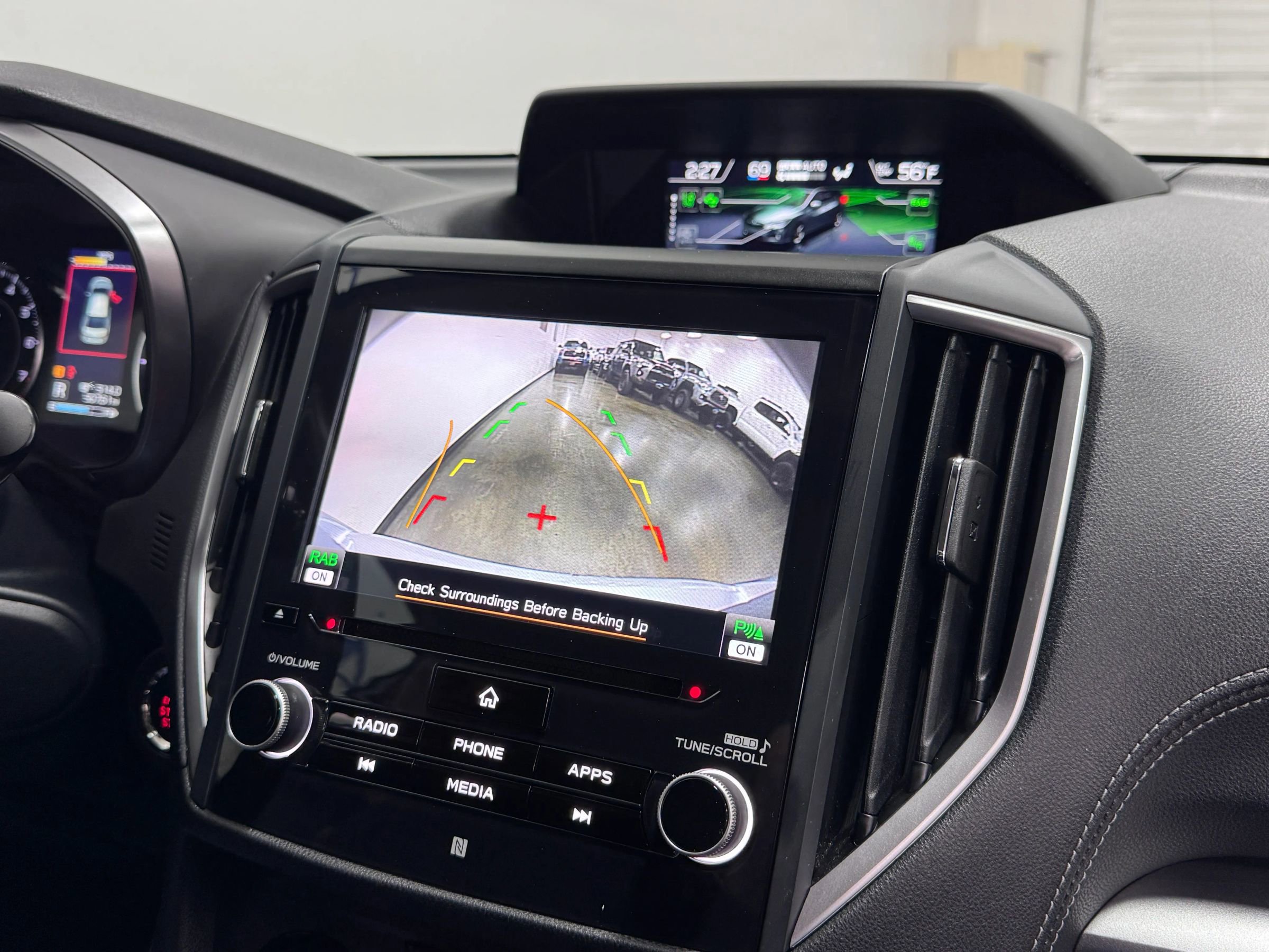 Used 2017 Subaru Impreza 2.0i Limited w/ Moonroof/BSD & Rcta/Eyesight image 24