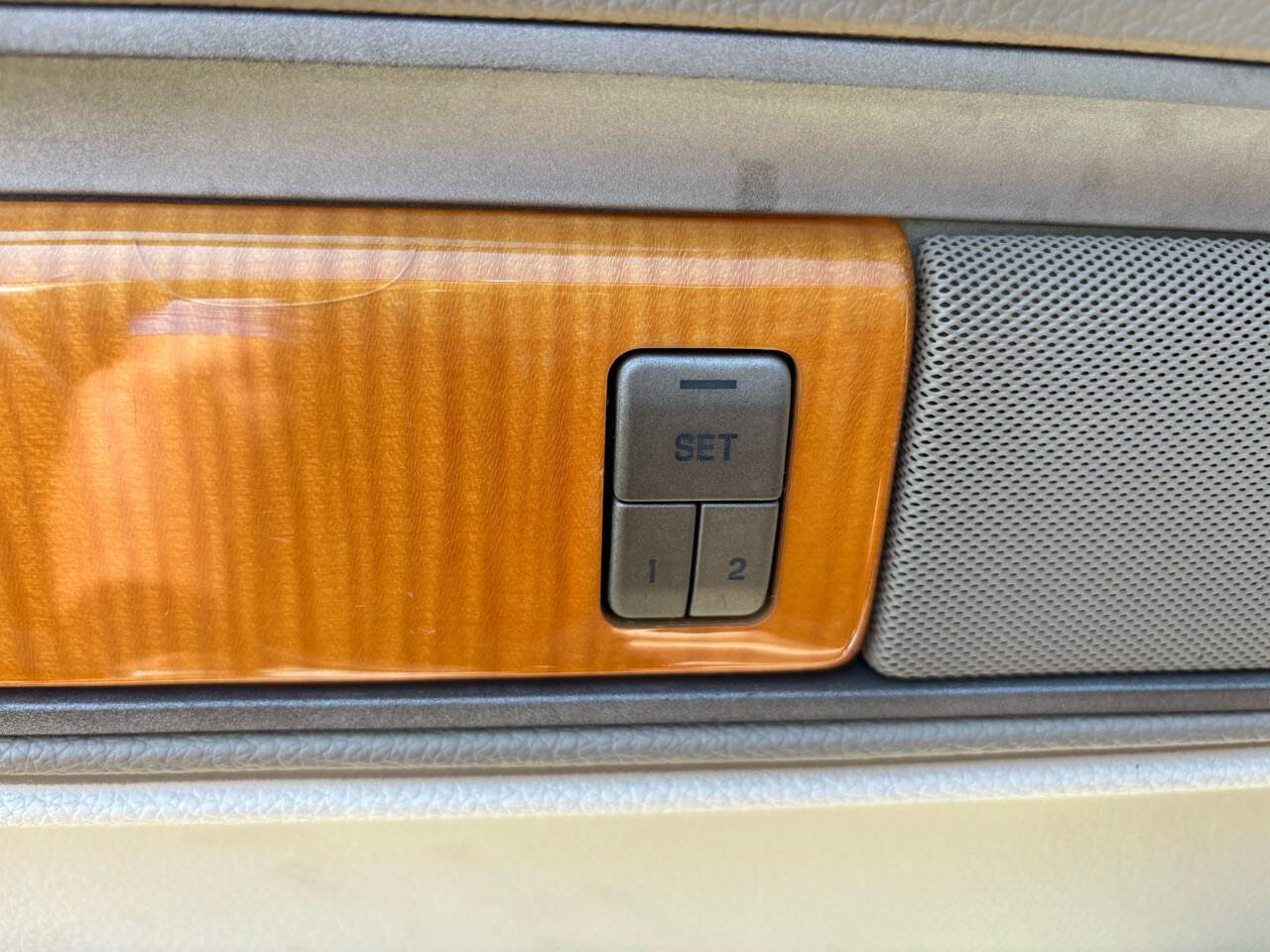 Used 2007 Lincoln MKZ image 16