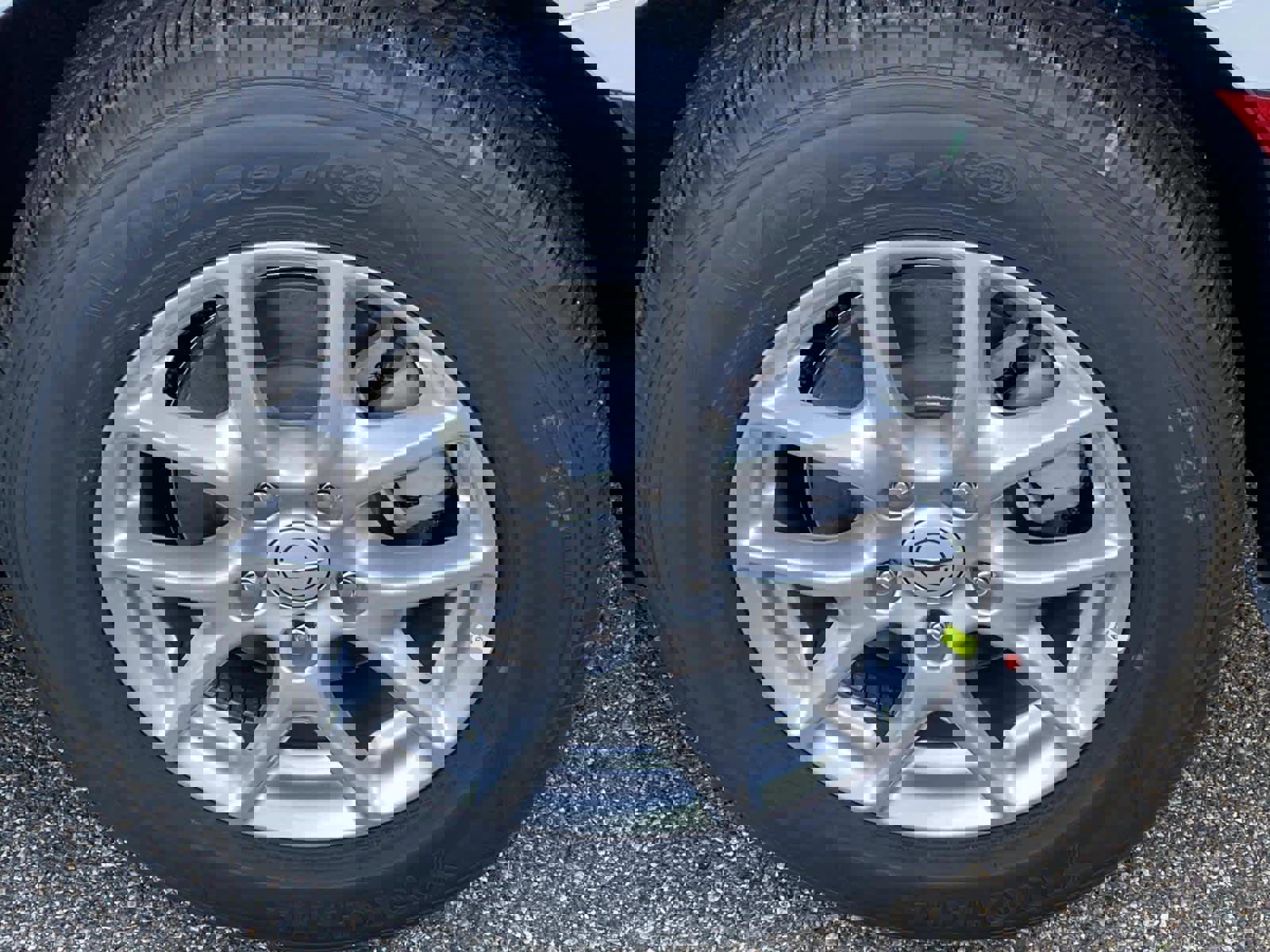 New 2026 Chrysler Voyager LX image 6