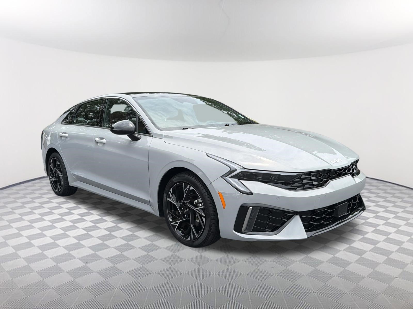 Used 2025 Kia K5 GT-Line w/ GT-Line Premium Package FWD image 3
