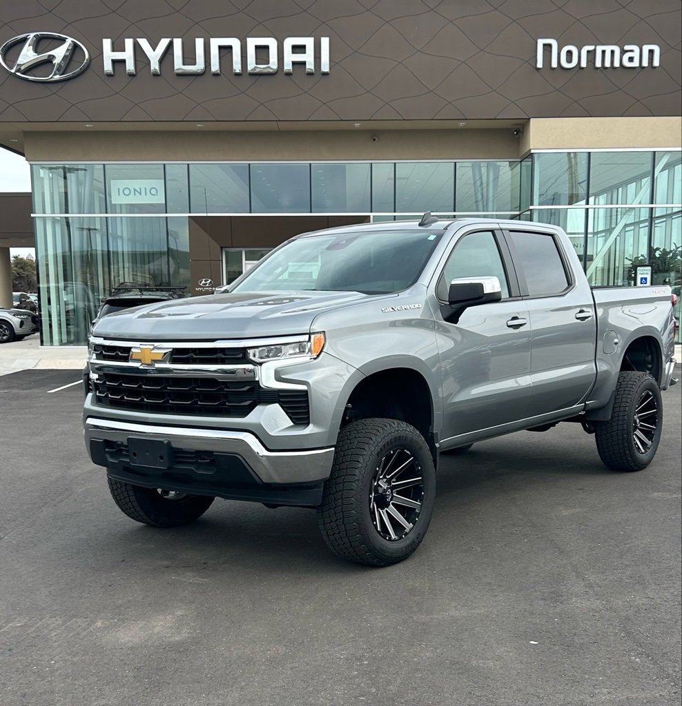 Used 2025 Chevrolet Silverado 1500 LT