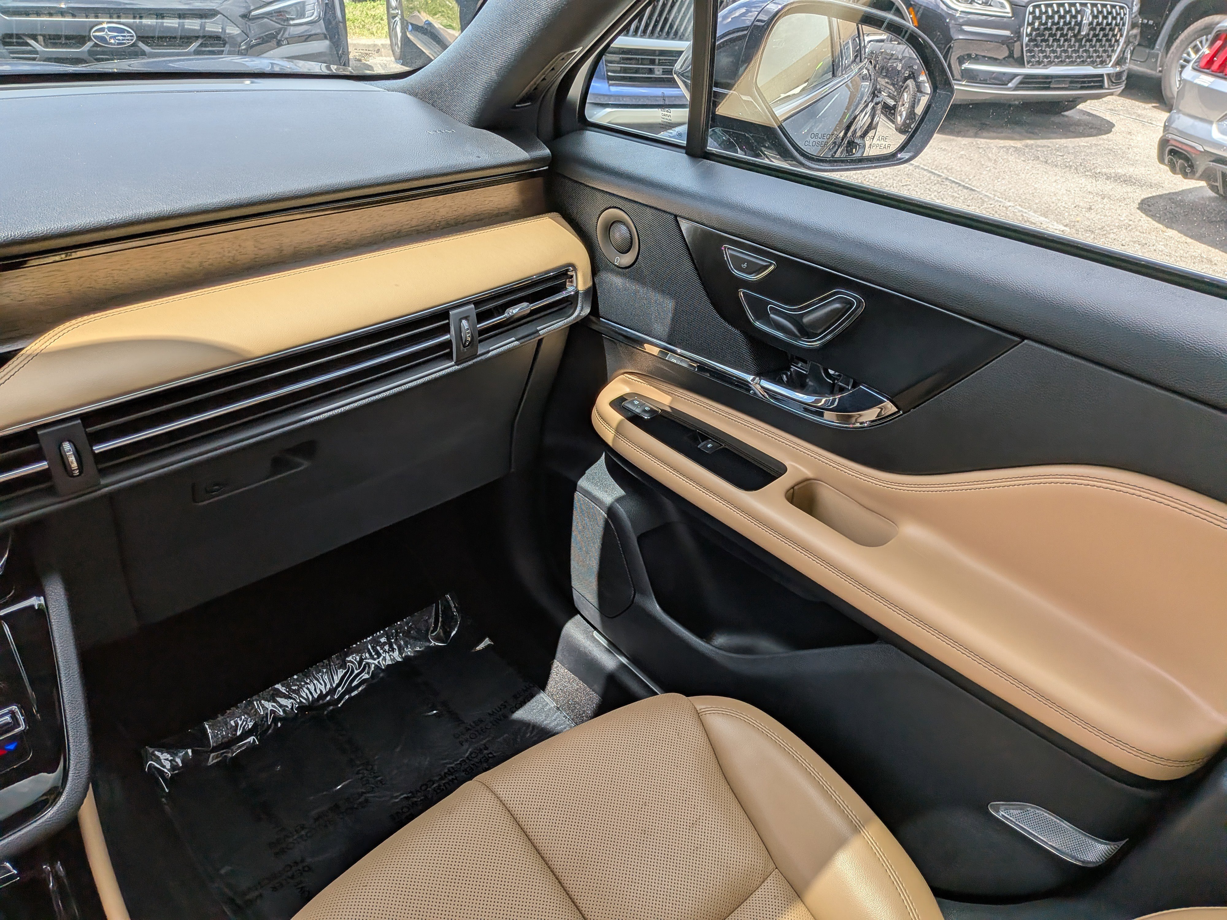 Used 2021 Lincoln Corsair Reserve FWD image 18