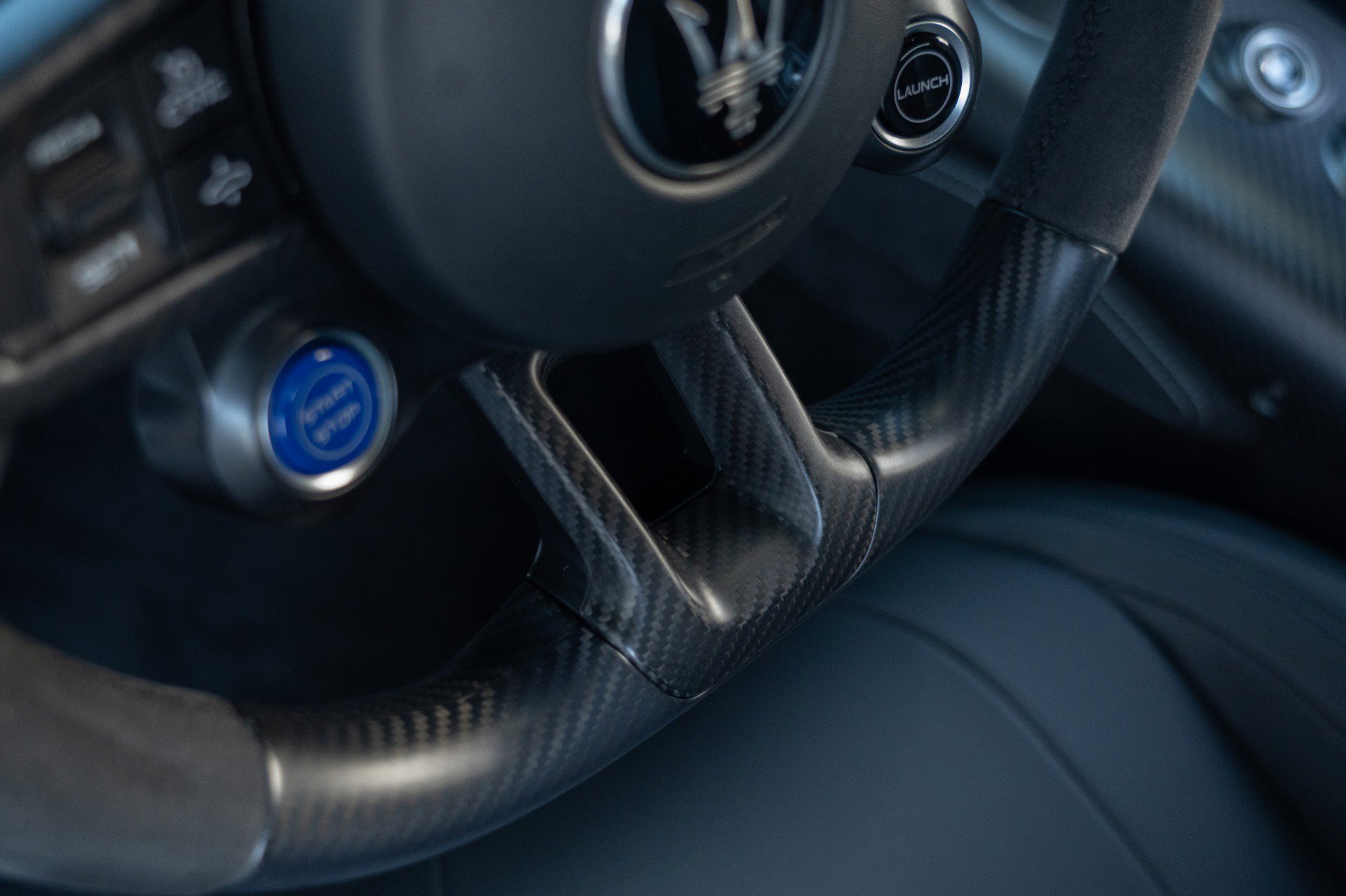 Used 2023 Maserati MC20 Coupe image 45