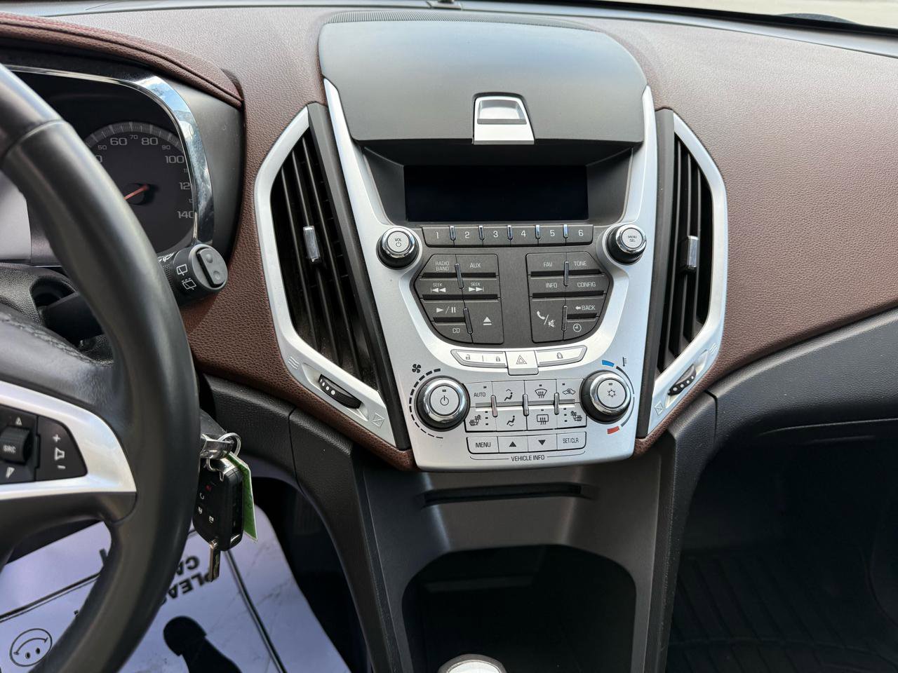 Used 2011 GMC Terrain SLT image 19