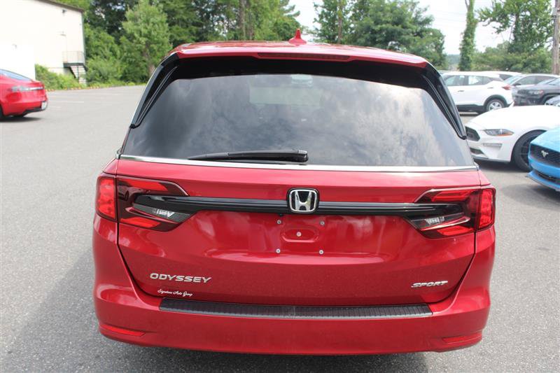 Used 2023 Honda Odyssey Sport image 5