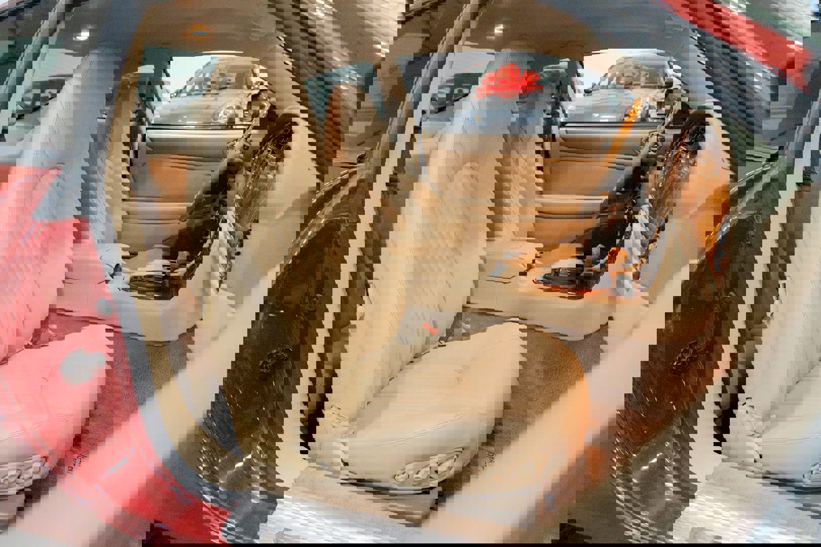 Used 1999 Jaguar XK8 Coupe image 20