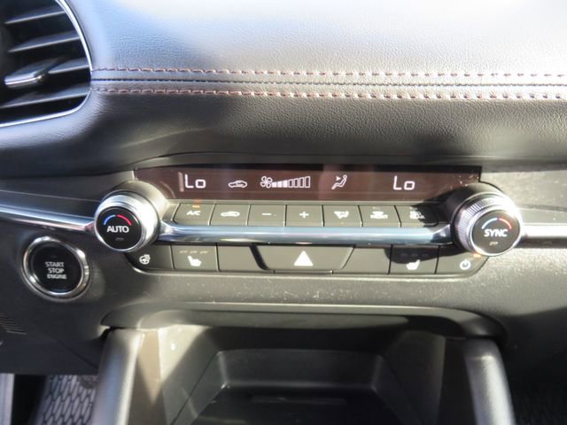 Used 2024 MAZDA MAZDA3 Hatchback w/Premium Plus Pkg image 24