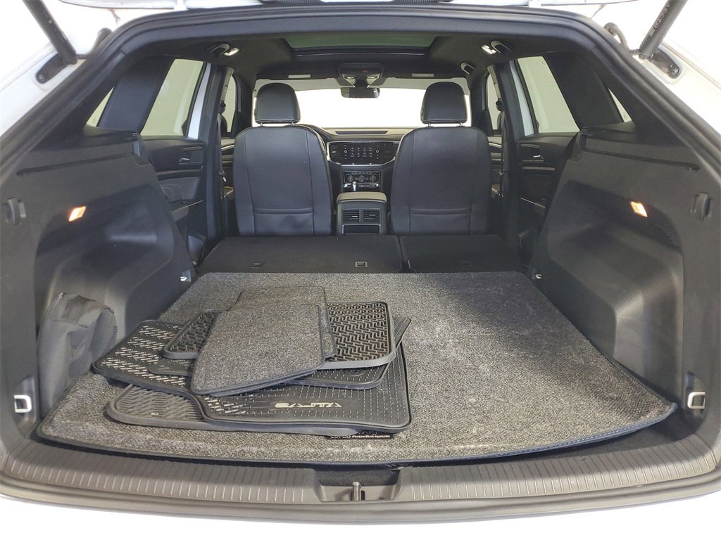 Used 2023 Volkswagen Atlas Cross Sport SEL R-Line image 27