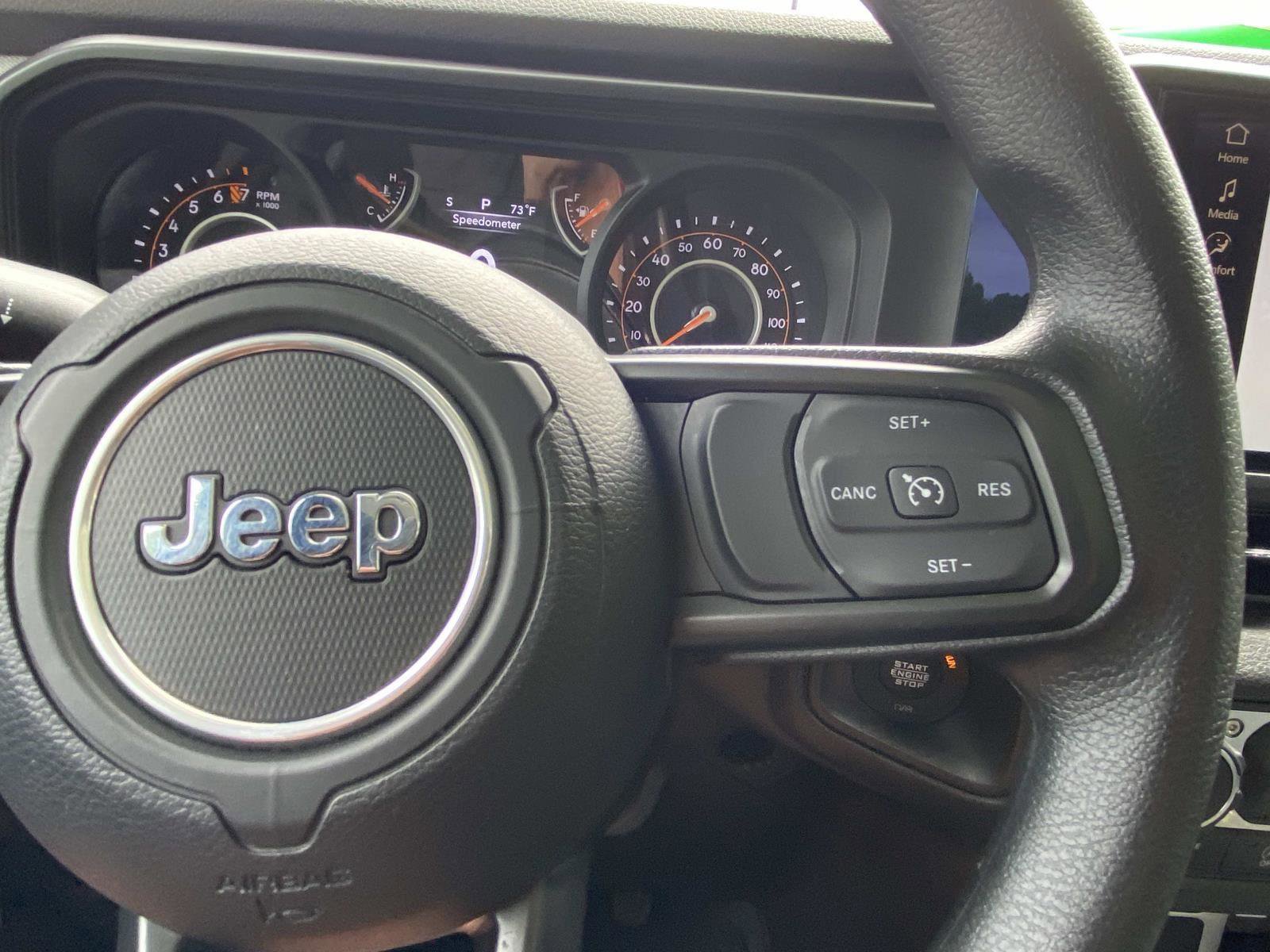 Used 2025 Jeep Gladiator Overland AWD/4WD image 42