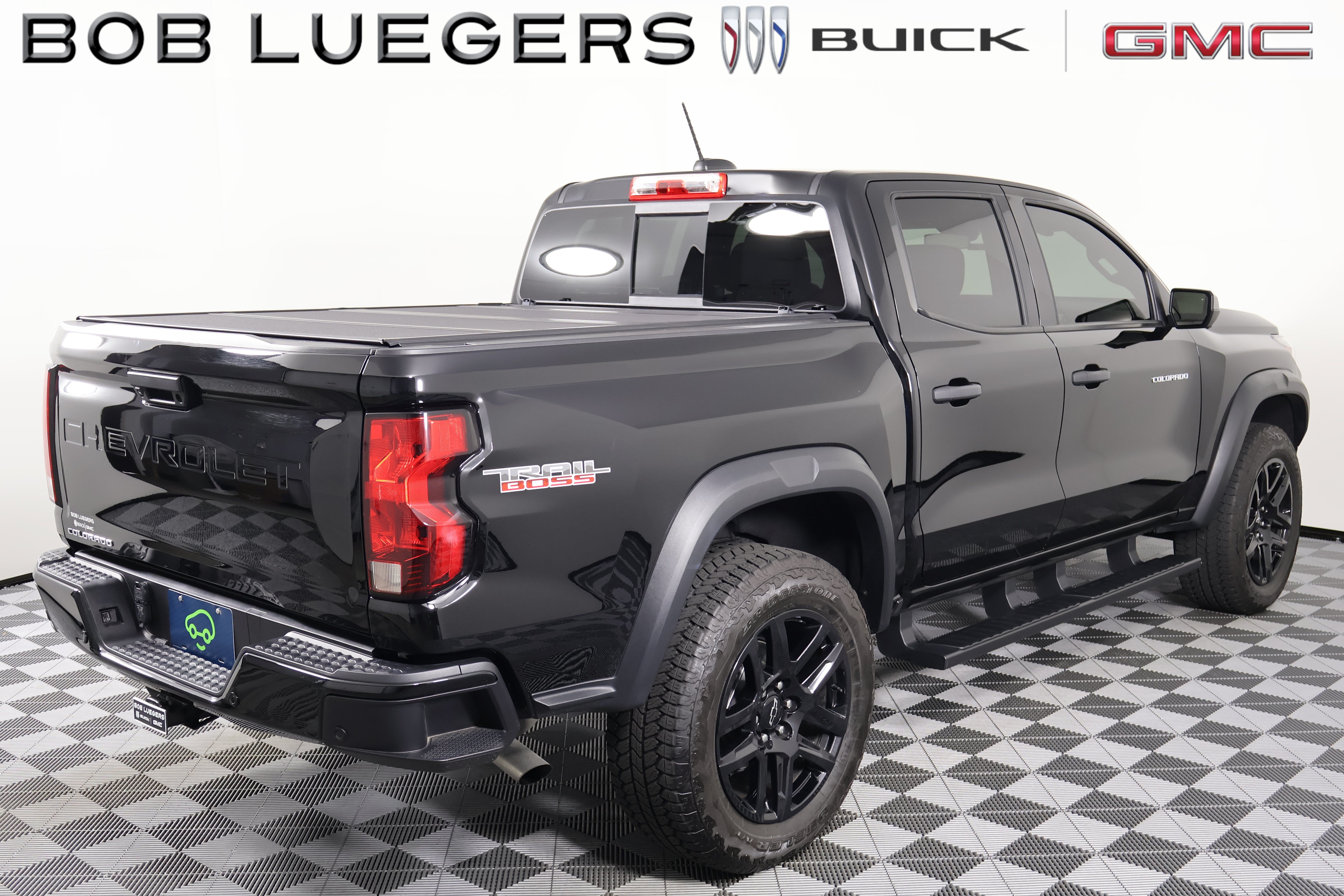 Certified 2025 Chevrolet Colorado Trail Boss AWD/4WD image 6