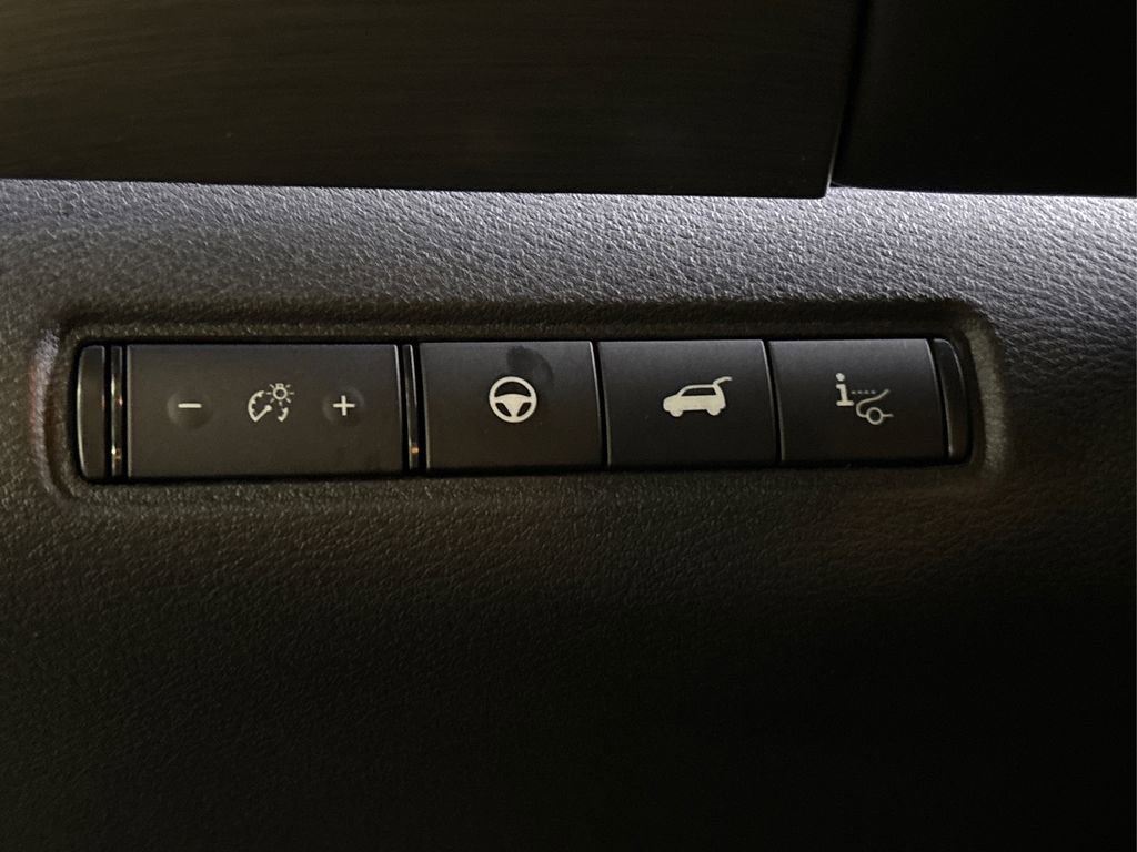New 2025 Nissan Pathfinder Platinum w/ Cargo Package image 32