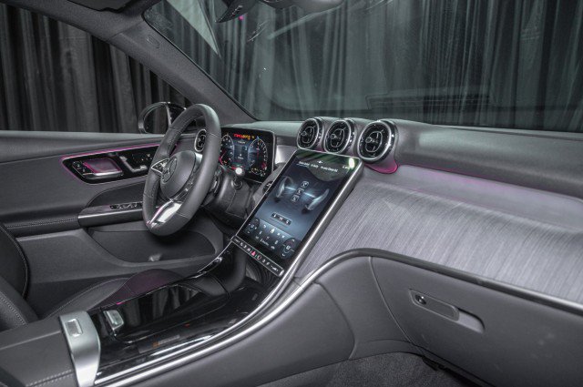 New 2026 Mercedes-Benz GLC 350e 4MATIC image 15